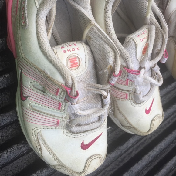 Nike’s - Picture 2 of 6